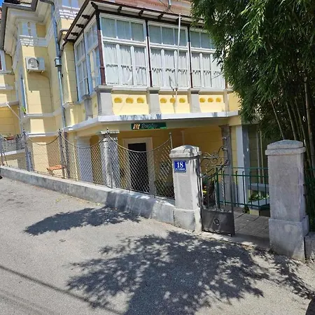 Bamboo 5 أوباتيا