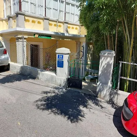 Apartment Bamboo 5 Opatija